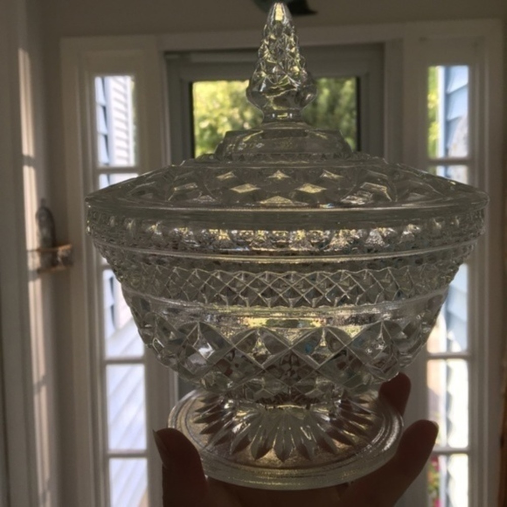 Vintage Anchor Hocking Wexford Covered Candy Dish - Picture 9 of 9